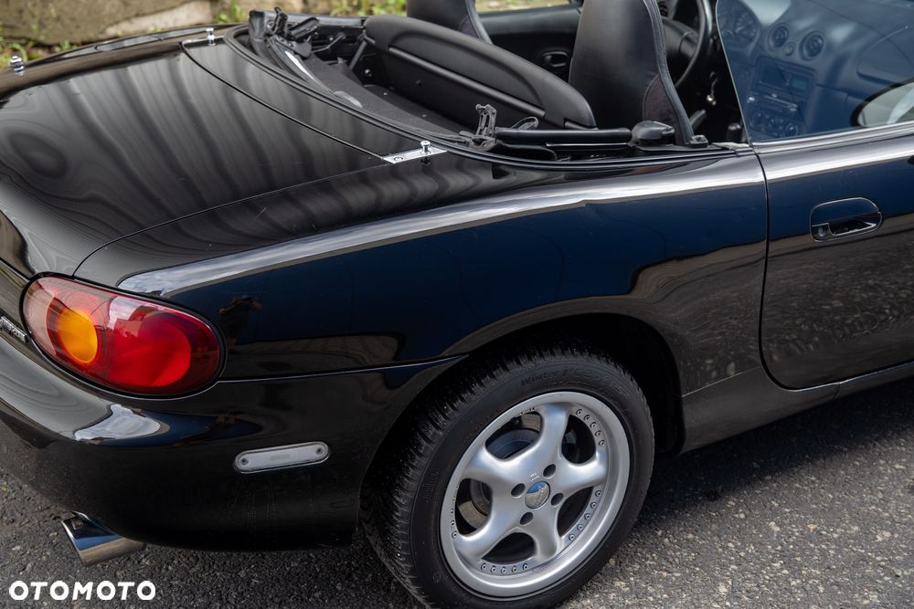 Mazda MX-5 1.9 16V - 15