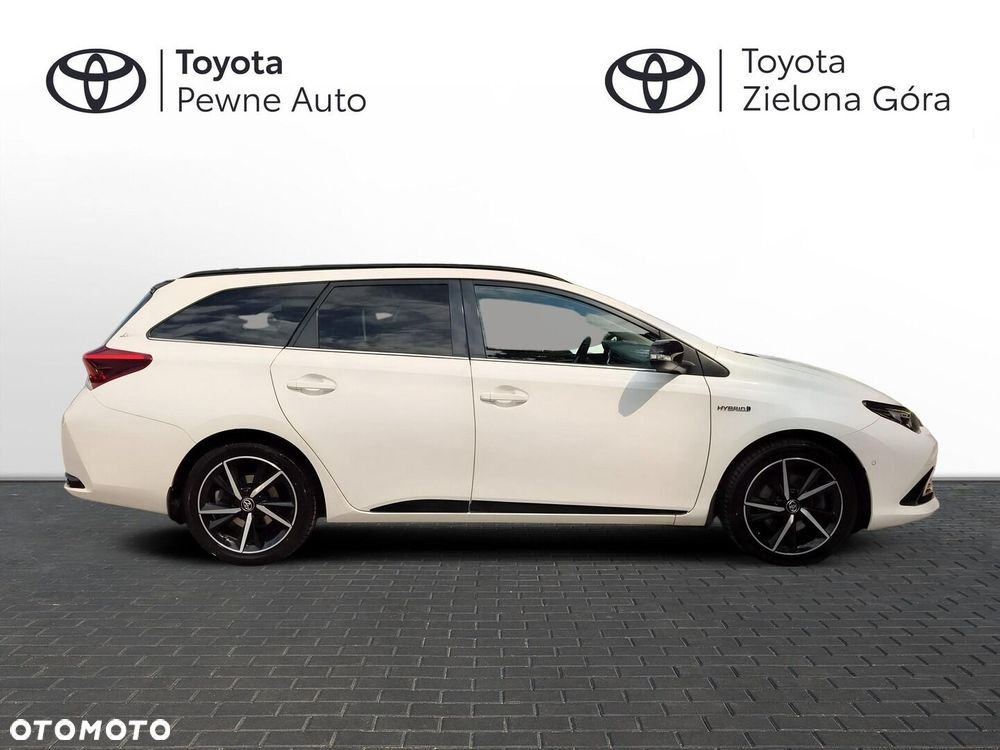 Toyota Auris - 7