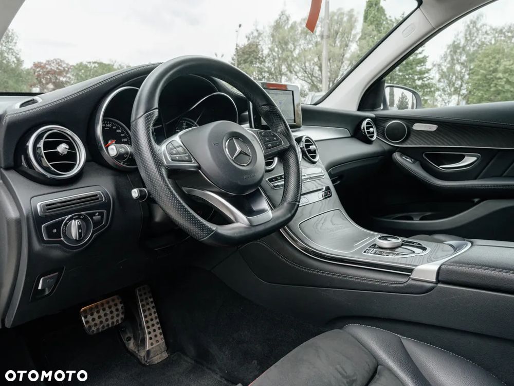 Mercedes-Benz GLC - 6