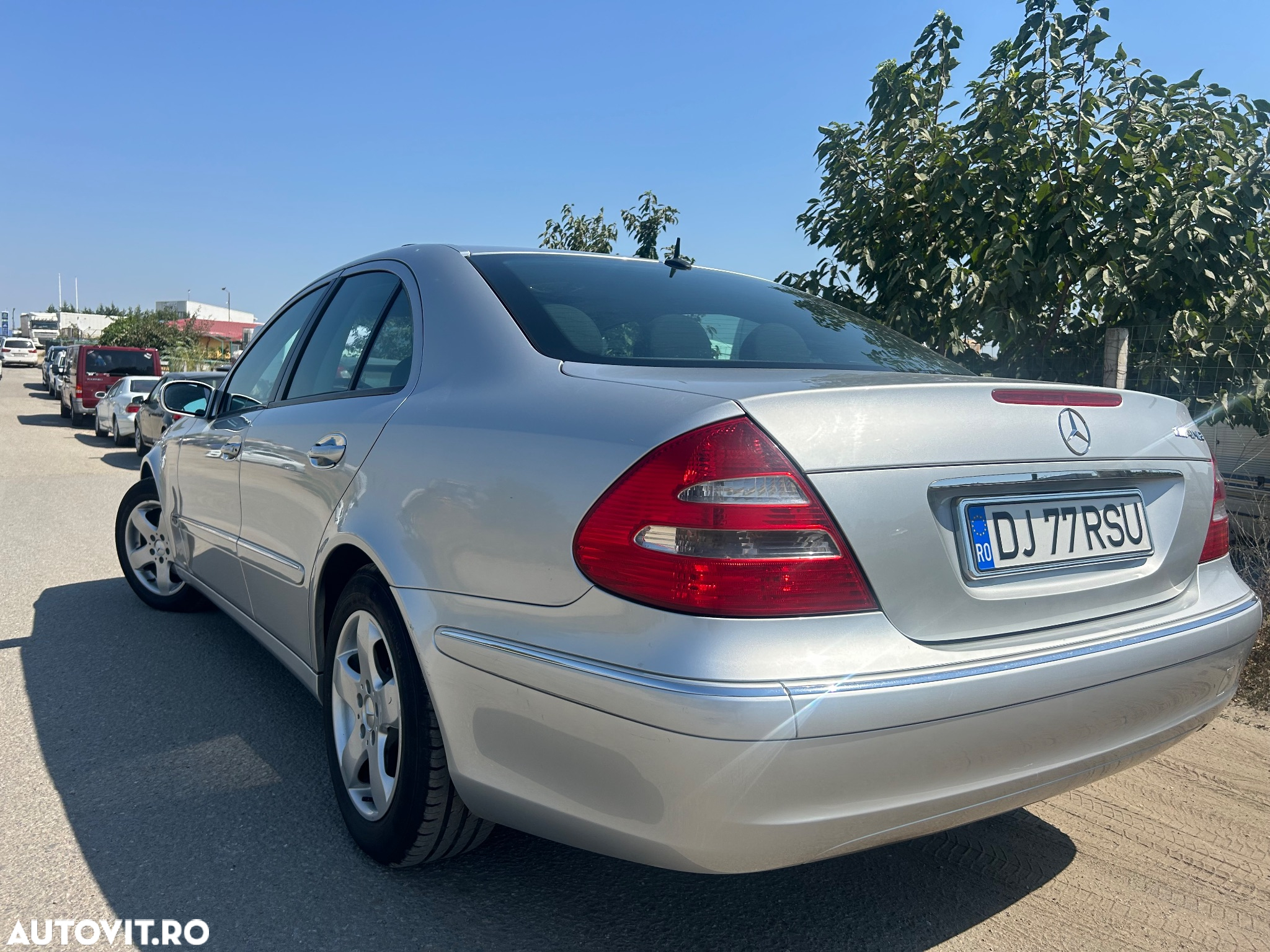 Mercedes-Benz E - 2