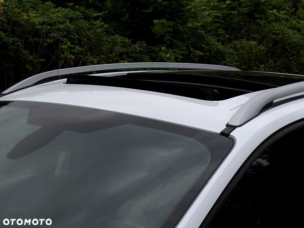 Ford Kuga 2.0 TDCi FWD Titanium - 29