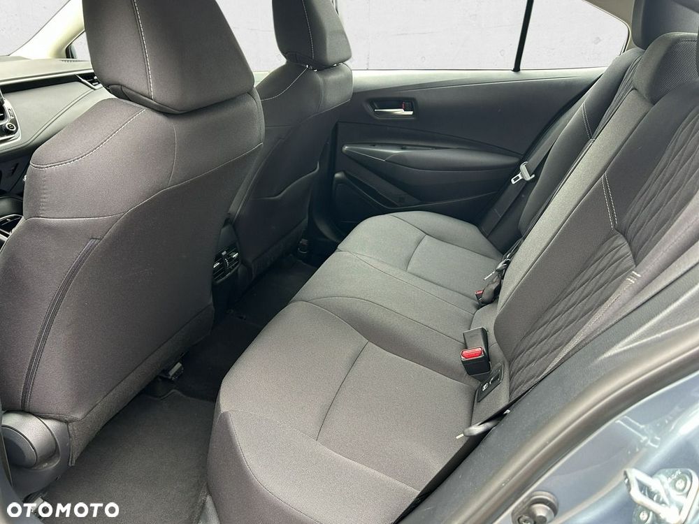 Toyota Corolla - 22