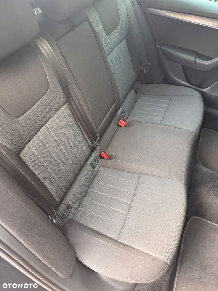 Skoda Octavia 1.5 TSI ACT Style DSG - 20