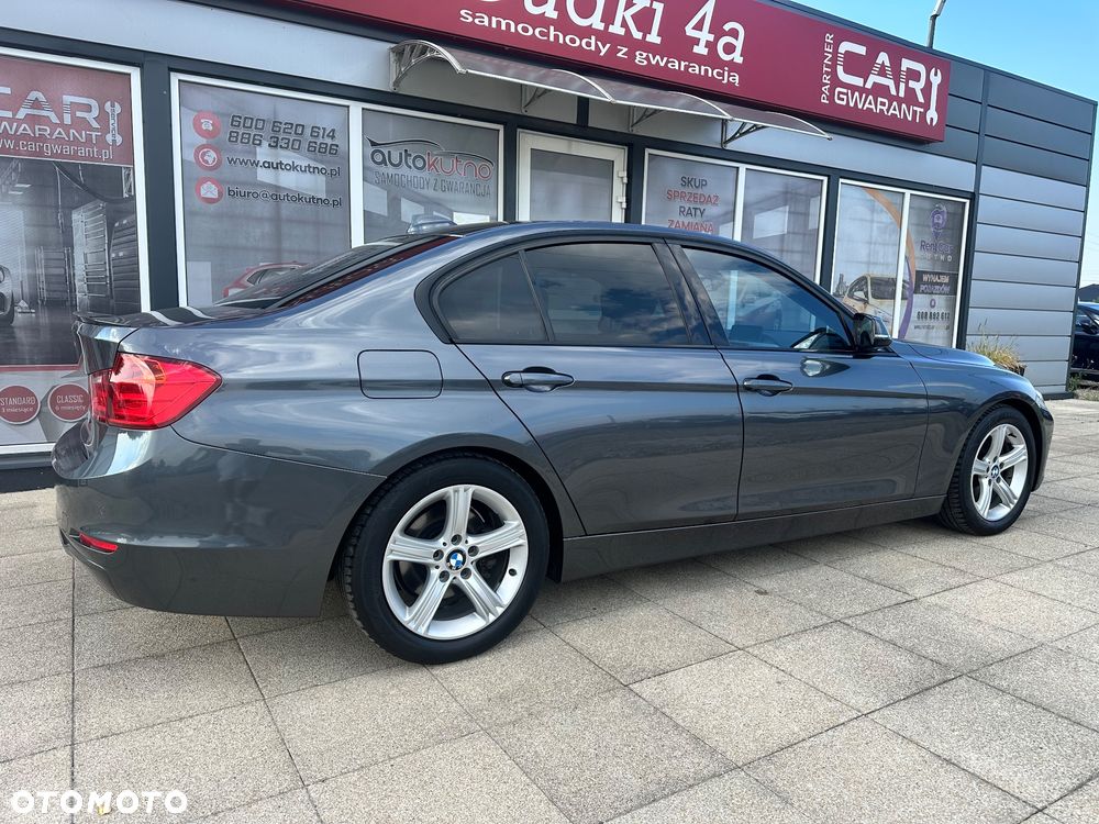 BMW Seria 3 - 17