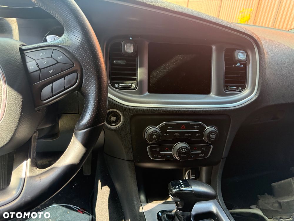 Dodge Charger 3.6 GT - 7