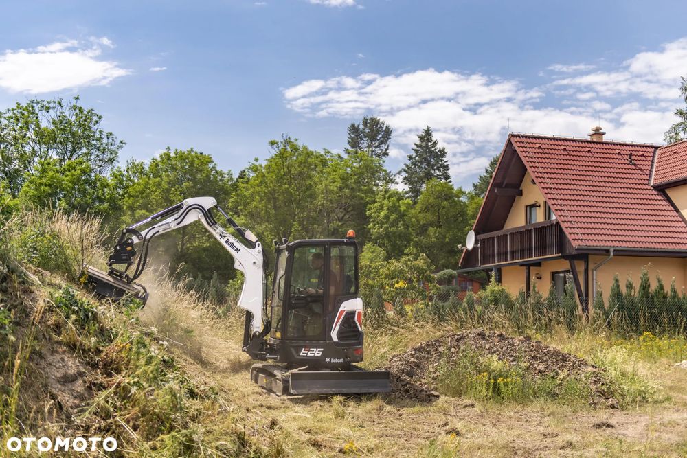 Bobcat E26 - 3