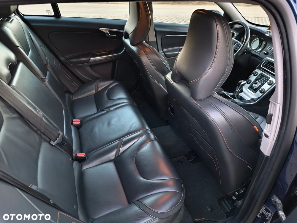 Volvo V60 D2 Drive-E Ocean Race - 18