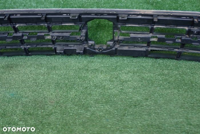 VW TOUAREG III LIFT 18- atrapa grill - 11