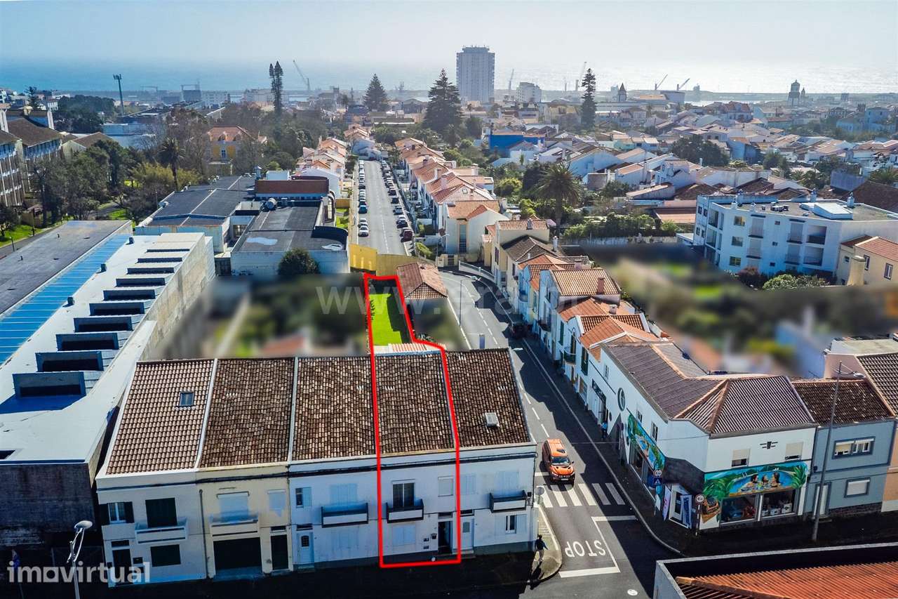 Moradia Geminada T5 - São Gonçalo - Grande imagem: 5/12