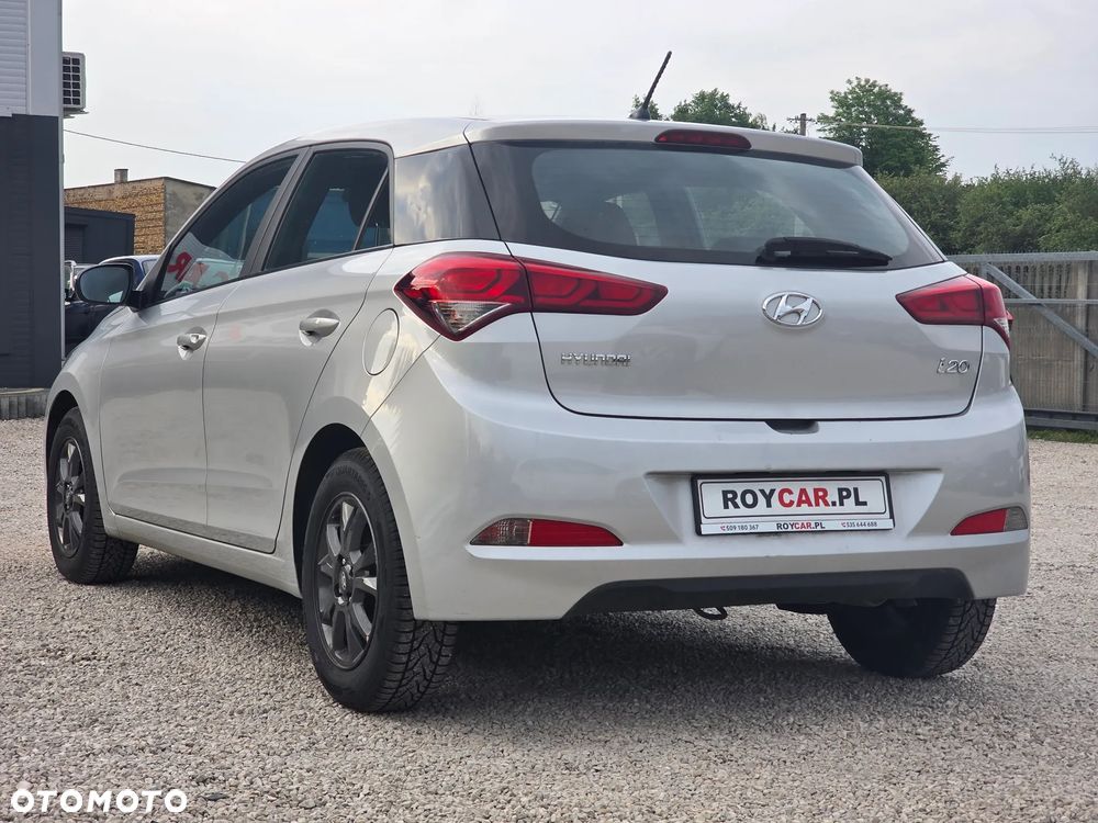 Hyundai i20 - 14