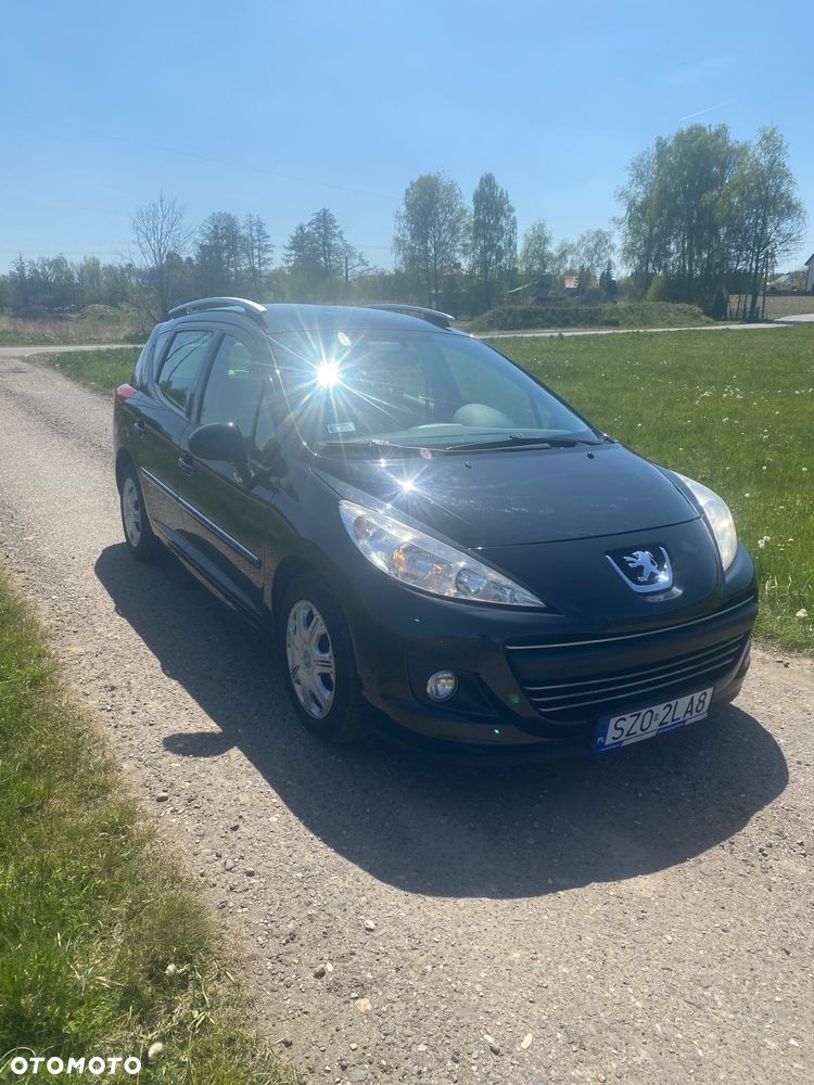 Peugeot 207 - 3