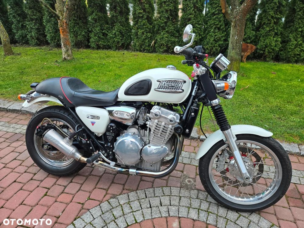 Triumph Thunderbird - 9