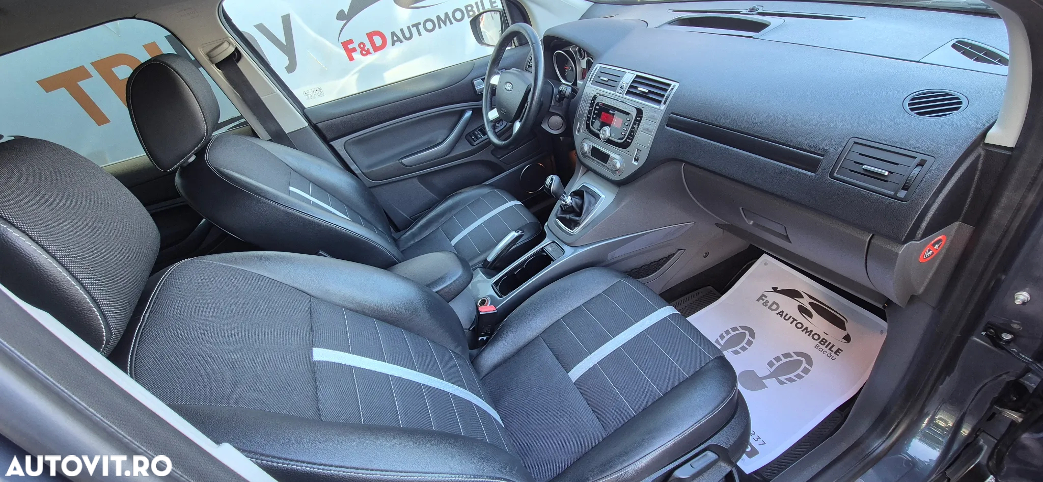 Ford Kuga 2.0 TDCi 4x4 Titanium - 7