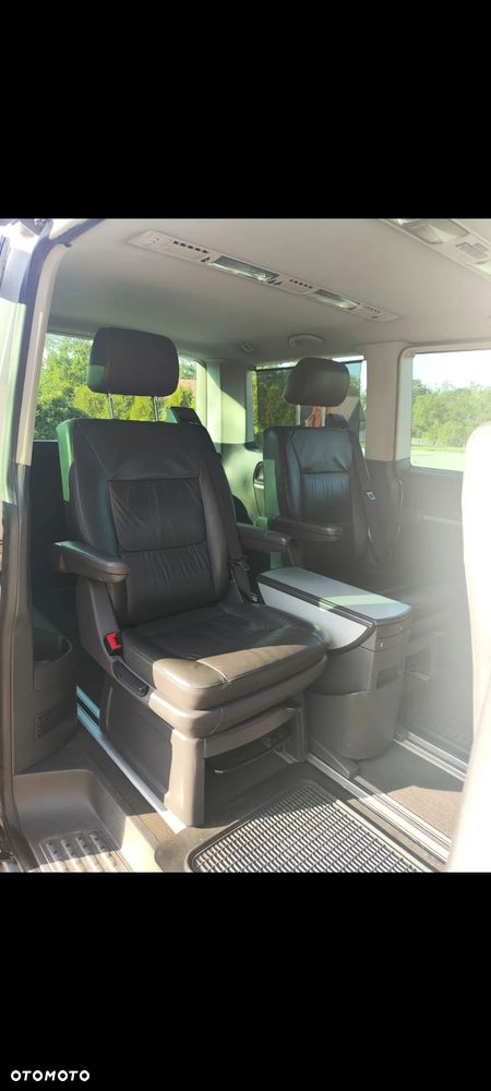 Volkswagen Multivan - 6
