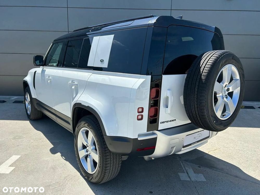Land Rover Defender - 3