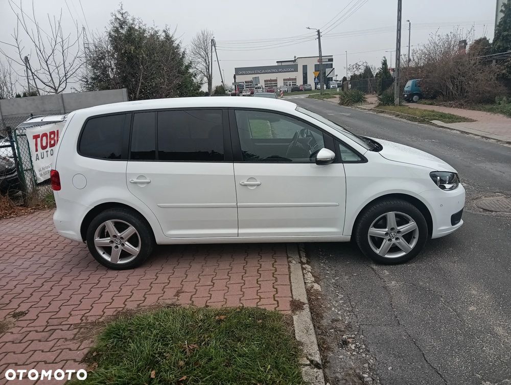 Volkswagen Touran 2.0 TDI DSG Highline - 23