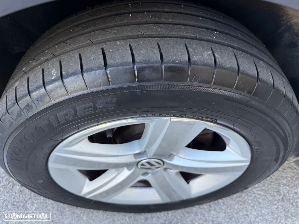 VW Sharan - 21
