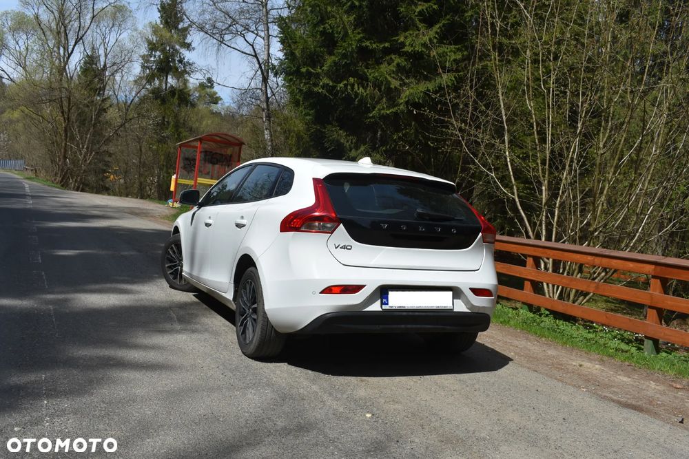 Volvo V40 D2 Drive-E Dynamic Edition - 4