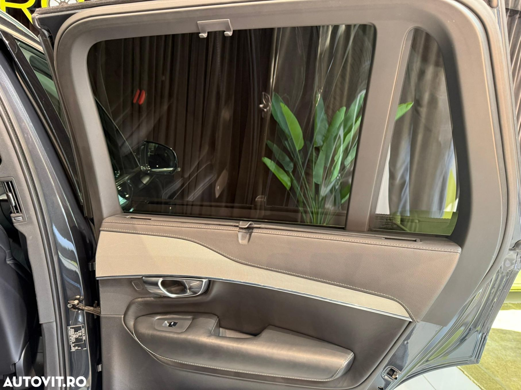 Volvo XC 90 - 20