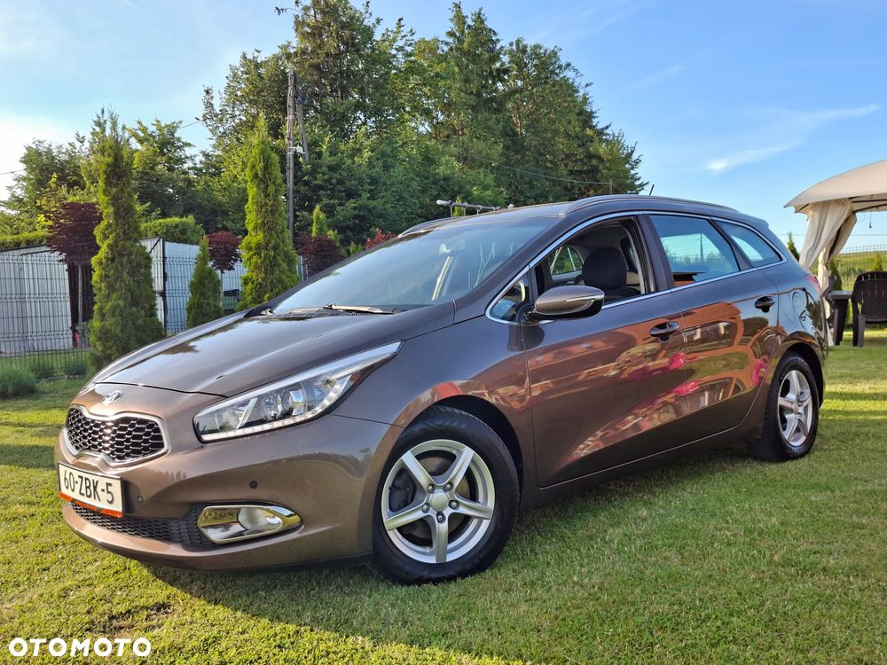 Kia Ceed 1.6 GDI XL - 10