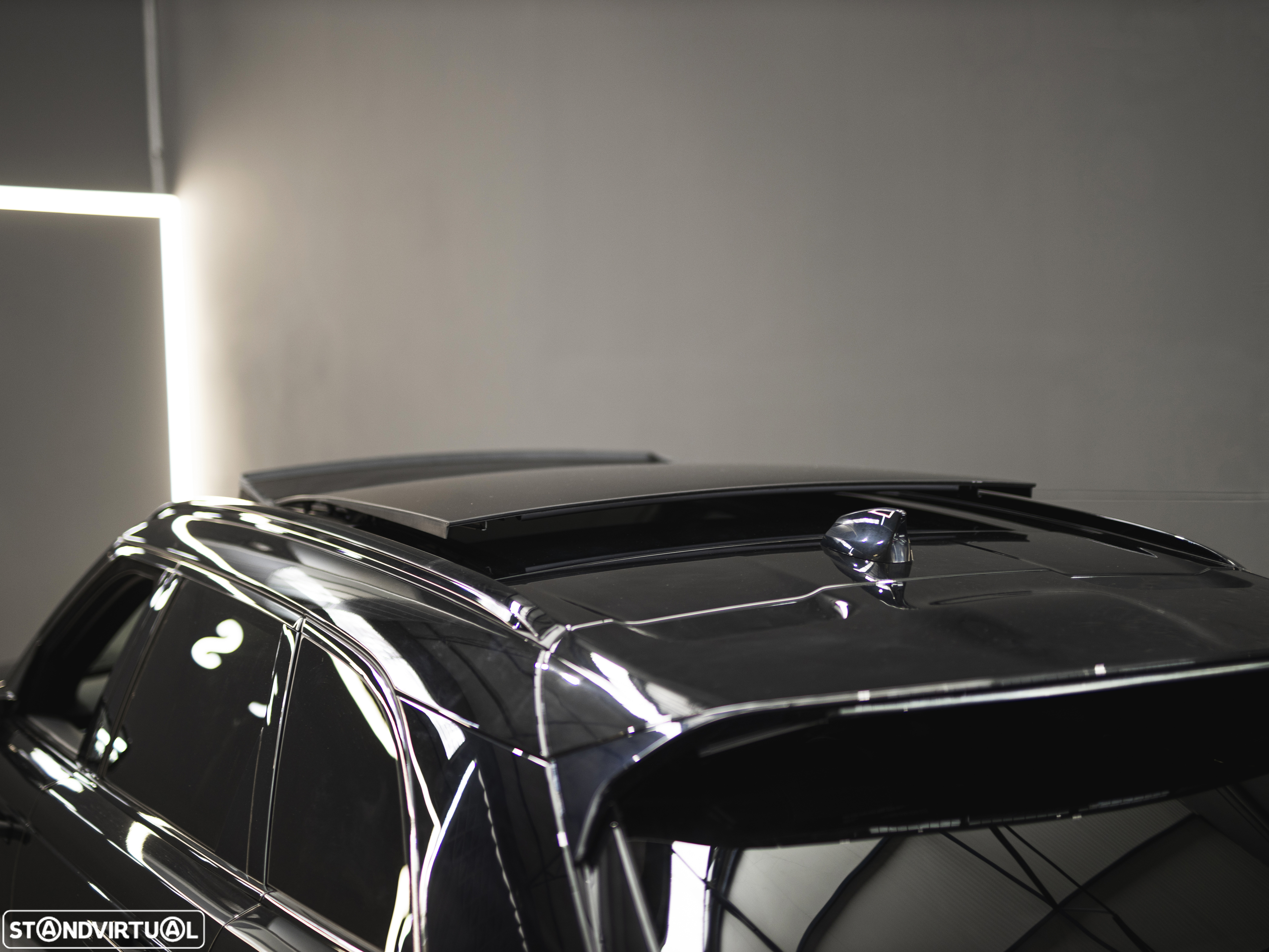 Land Rover Range Rover Velar D200 Dynamic SE - 11