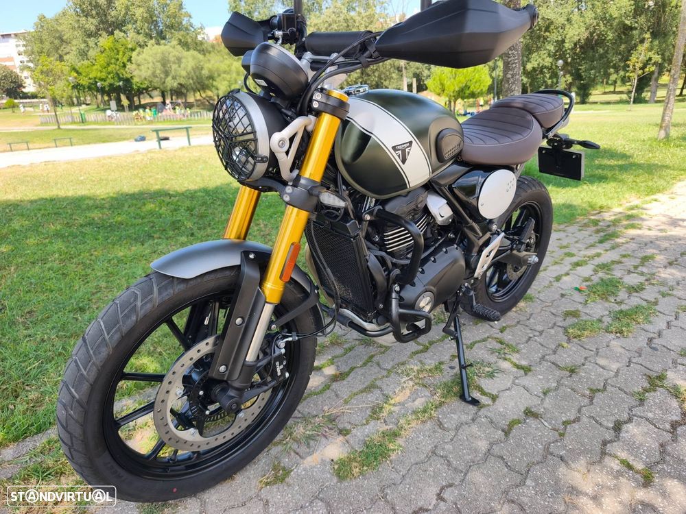Triumph Scrambler 400 X - 11