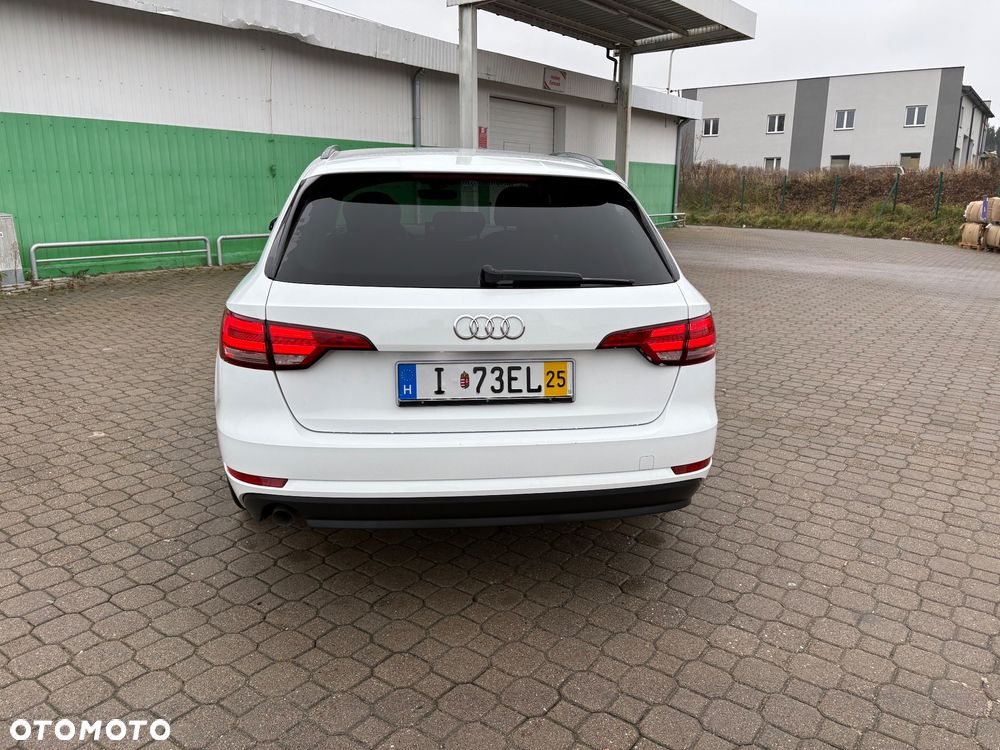 Audi A4 Avant 2.0 TDI - 8