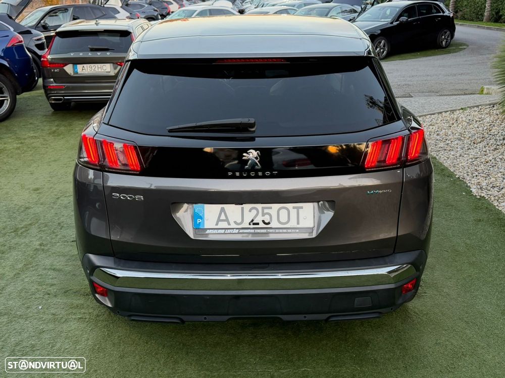 Peugeot 3008 1.6 Hybrid Allure e-EAT8 - 12