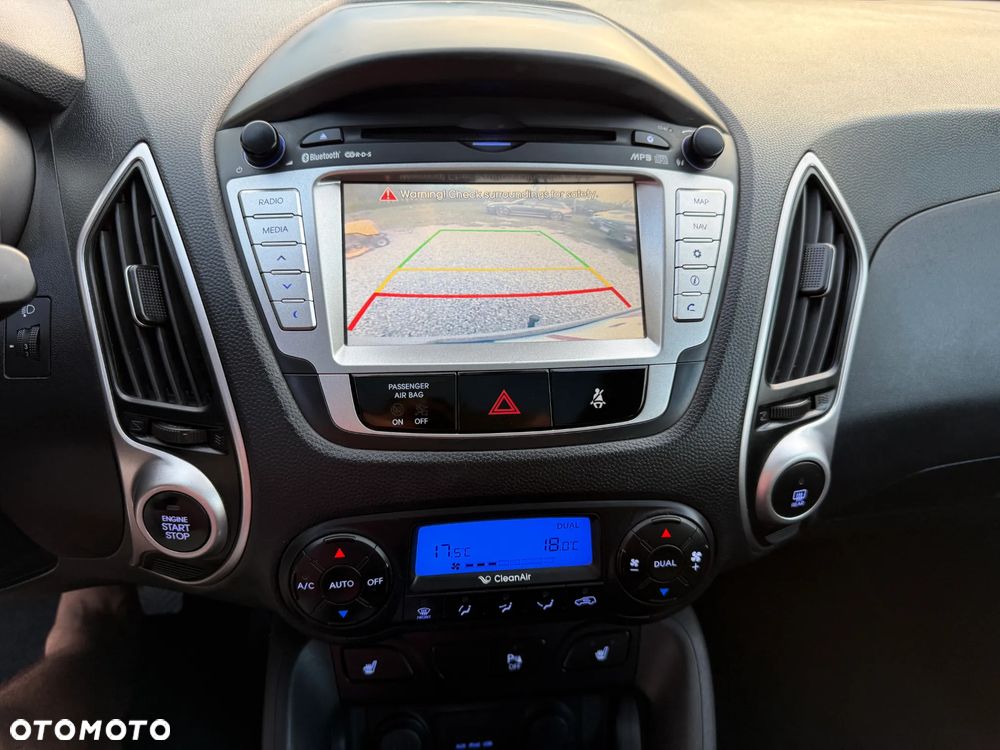 Hyundai ix35 2.0 CRDi 4WD Premium - 29