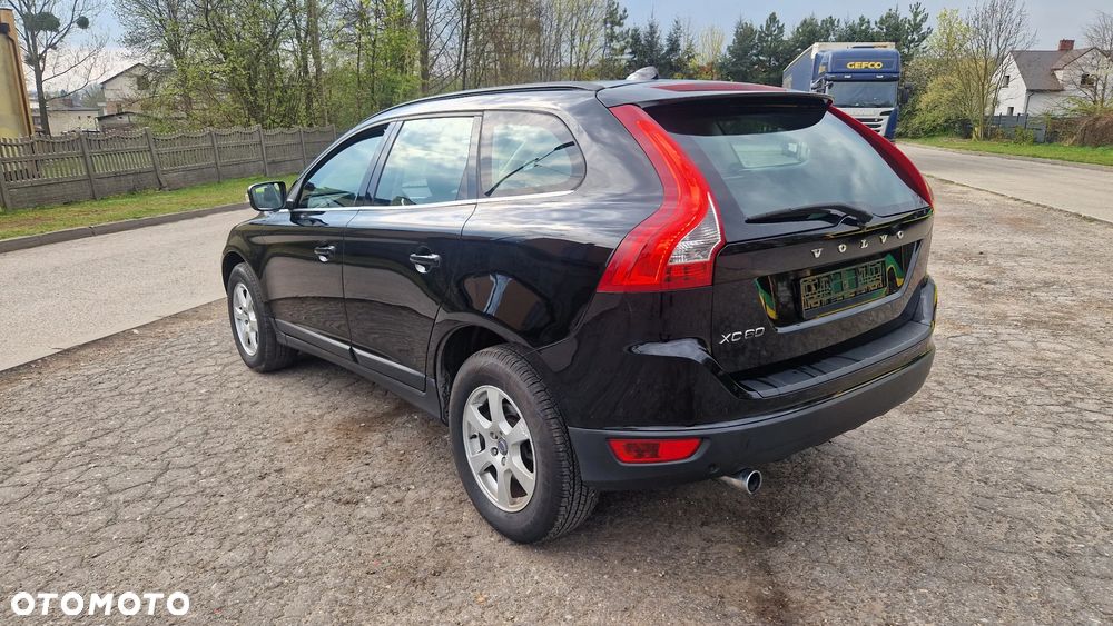 Volvo XC 60 D3 Momentum - 6