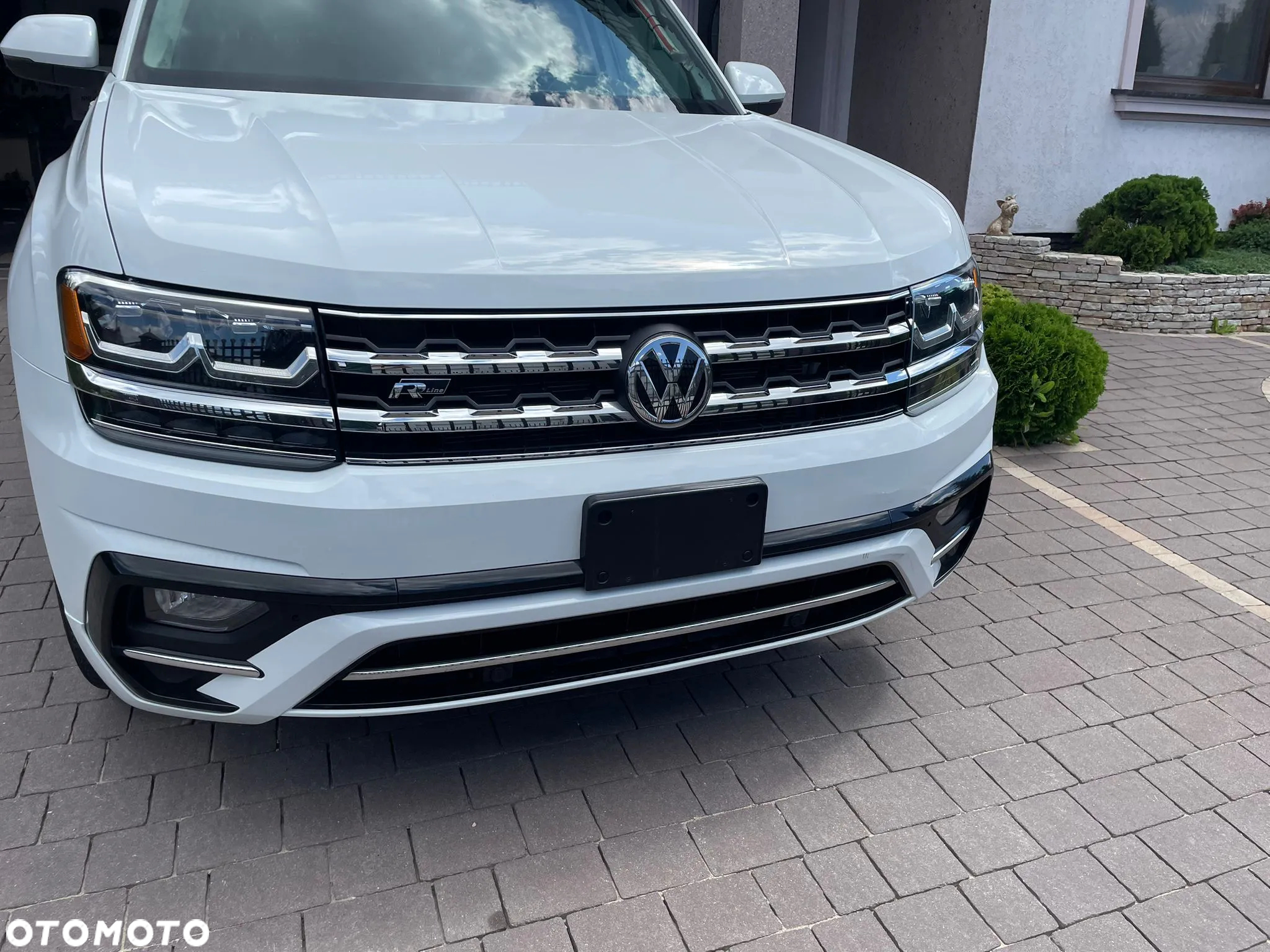 Volkswagen Atlas - 2