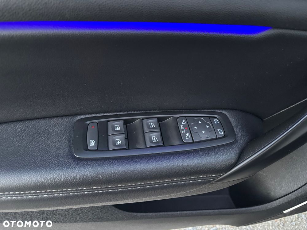 Renault Megane 1.5 dCi Intens EDC - 17