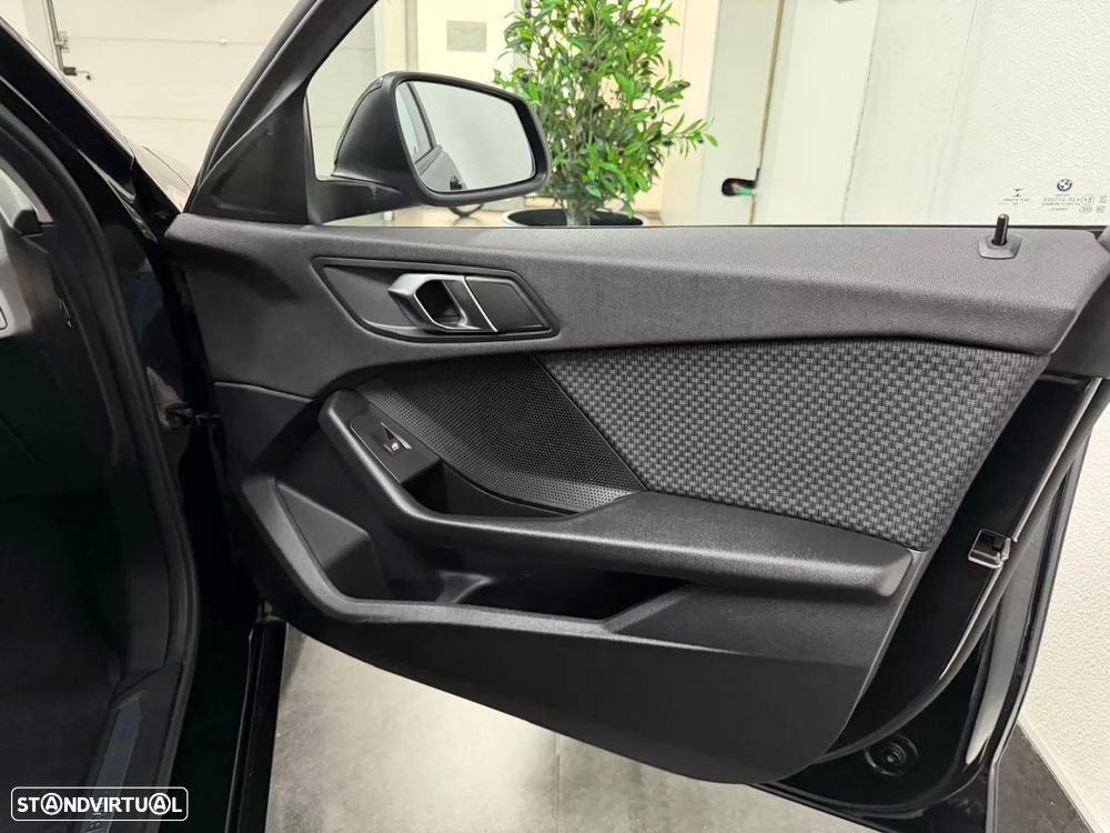 BMW 116 d Advantage - 24