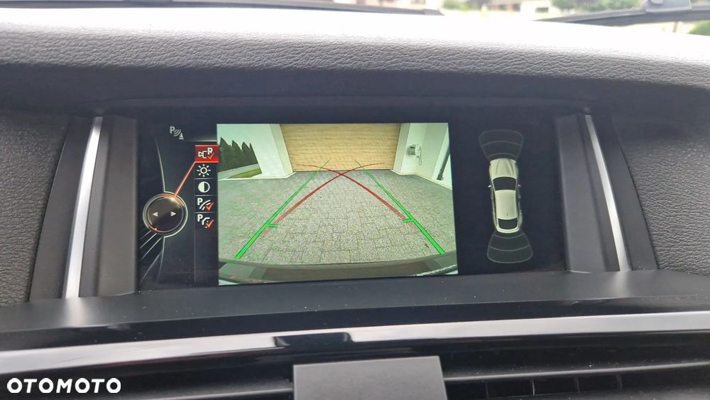 BMW X4 xDrive20d - 14