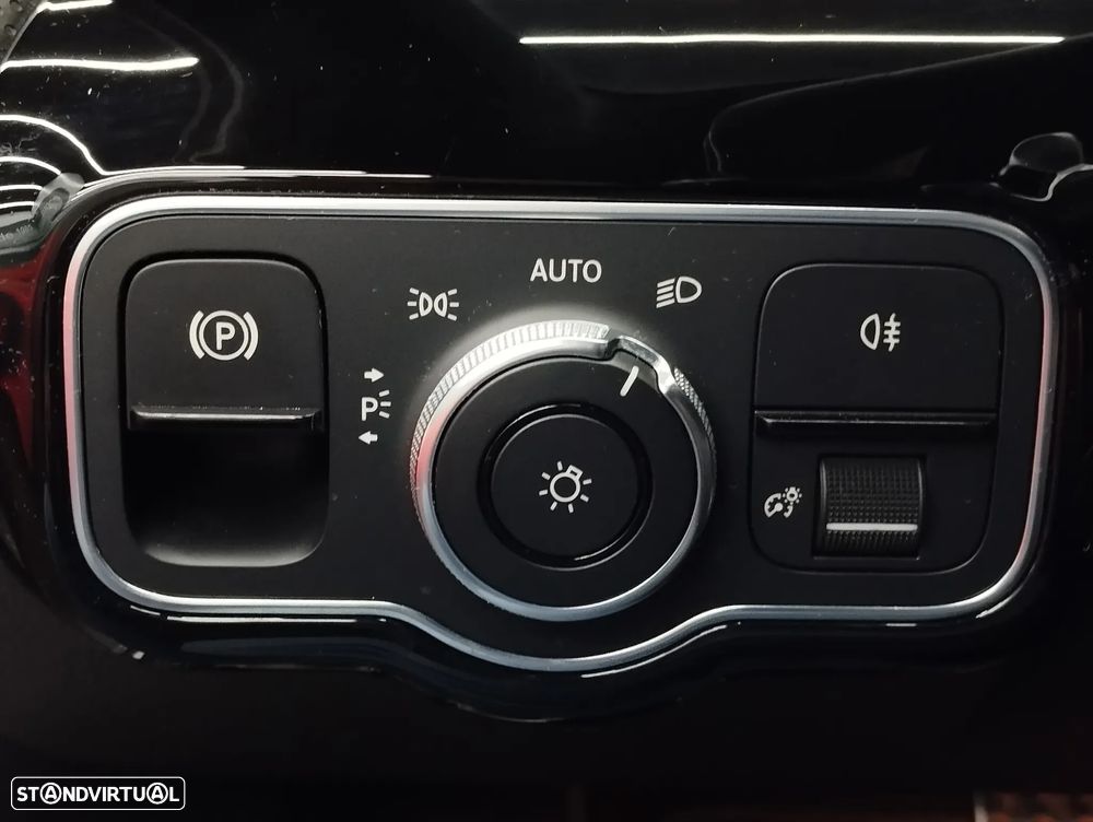 Mercedes-Benz A 180 d AMG Line Aut. - 21