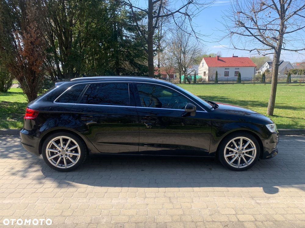 Audi A3 Sportback 1.6 TDI S tronic - 5