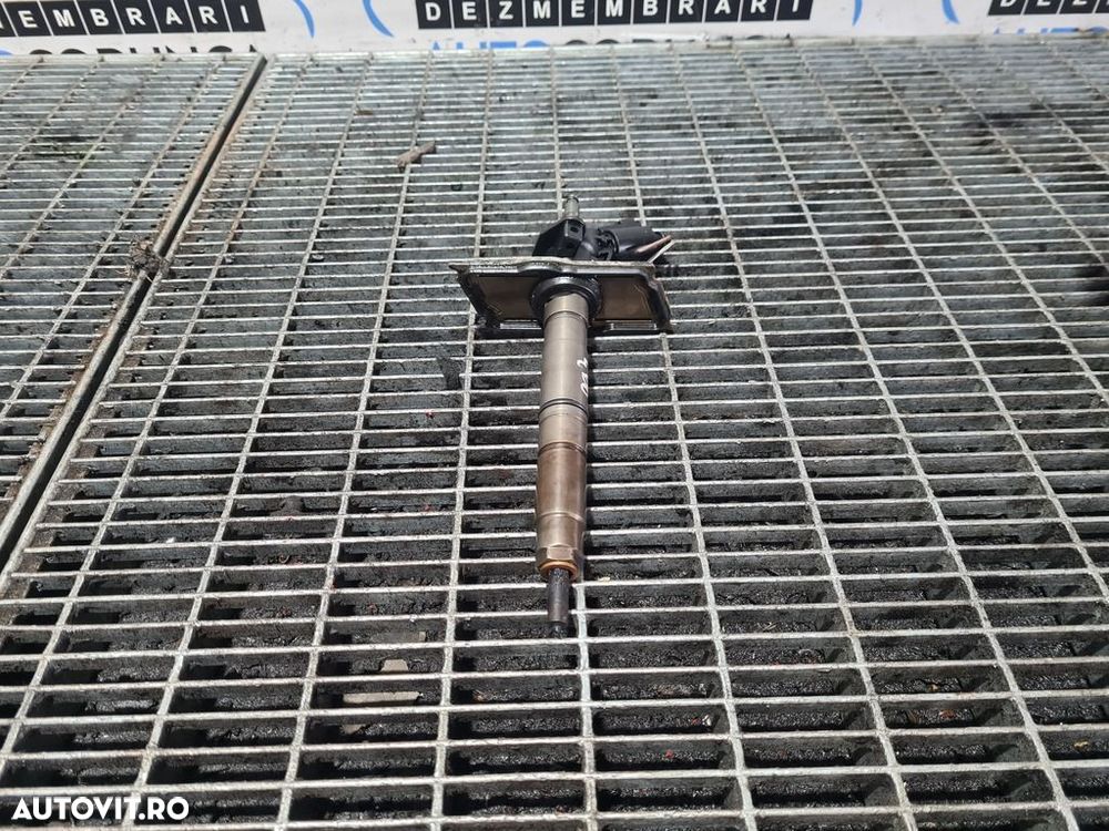Injector Volkswagen Touareg 7L facelift 3.0D 2007 - 2010 240CP CASA CASC (993) 0445116015 - 2