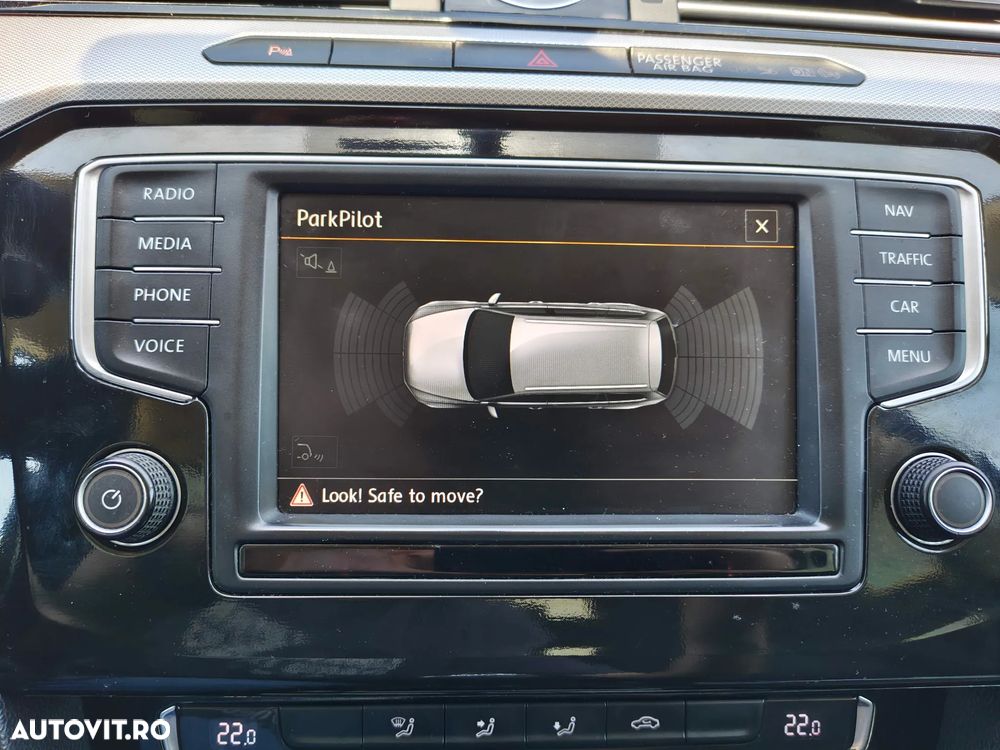Volkswagen Passat 2.0 TDI Comfortline - 25