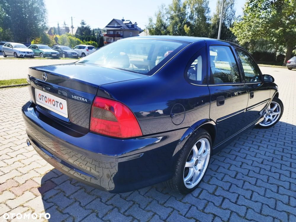 Opel Vectra - 7