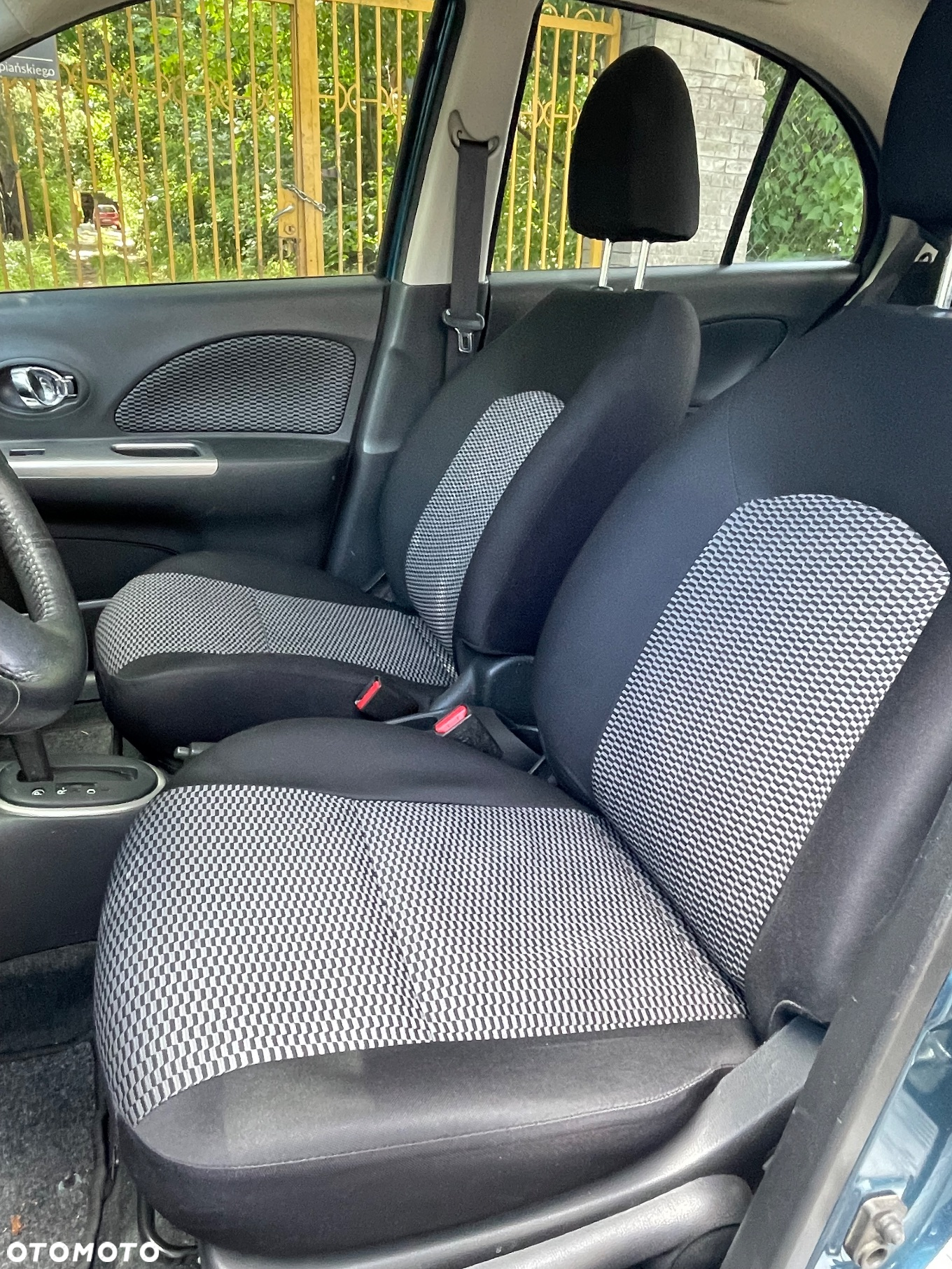 Nissan Micra 1.2 Visia CVT - 15