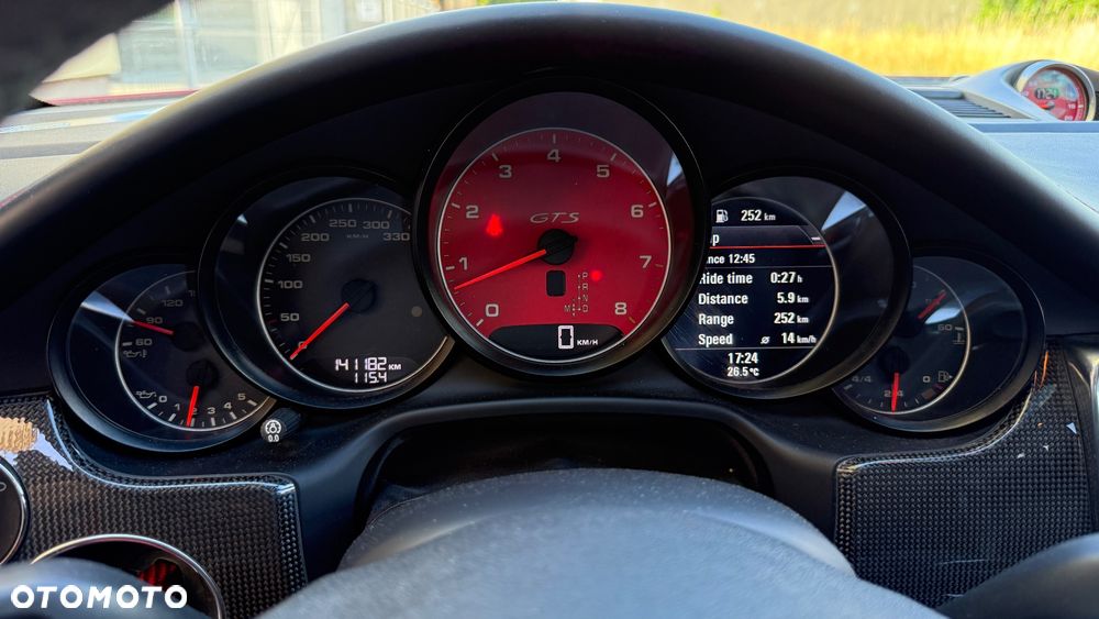 Porsche Panamera GTS - 10