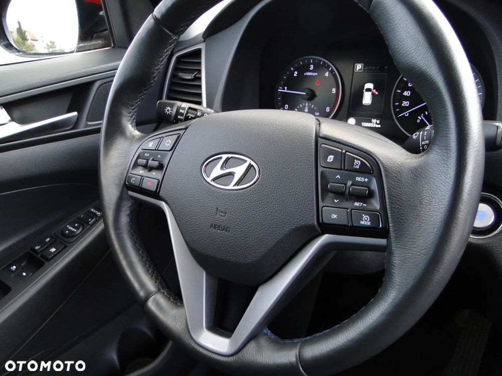 Hyundai Tucson 2.0 CRDi Premium 4WD - 23