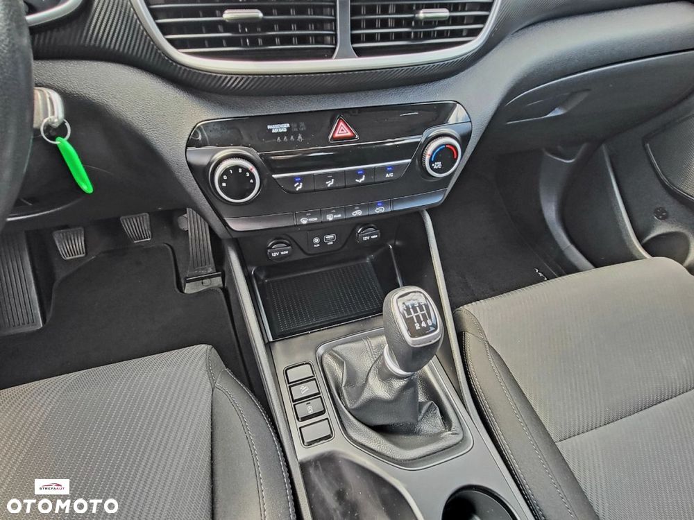 Hyundai Tucson - 16
