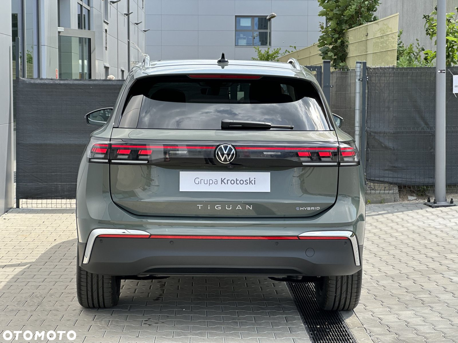 Volkswagen Tiguan - 8