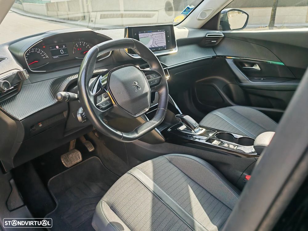 Peugeot 2008 1.5 BlueHDi Allure Pack EAT8 - 5
