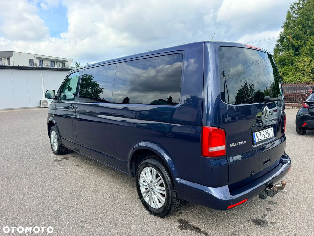 Volkswagen Multivan - 7