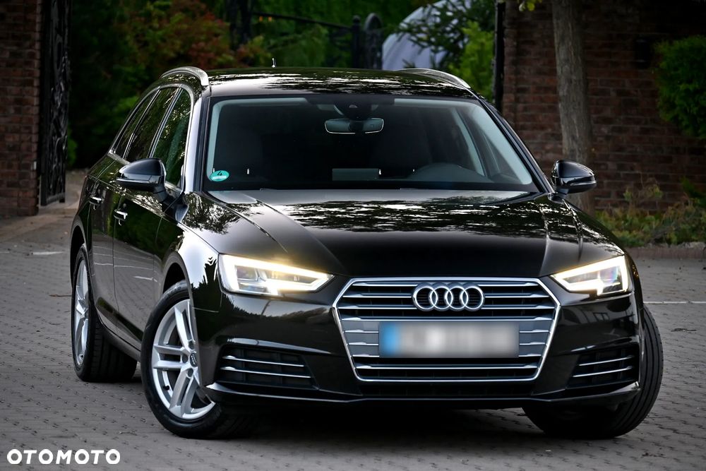 Audi A4 Avant 2.0 TDI ultra S tronic design - 8