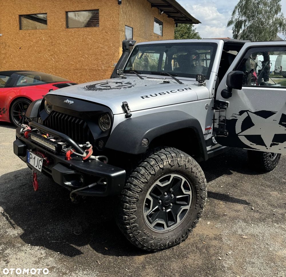 Jeep Wrangler - 11