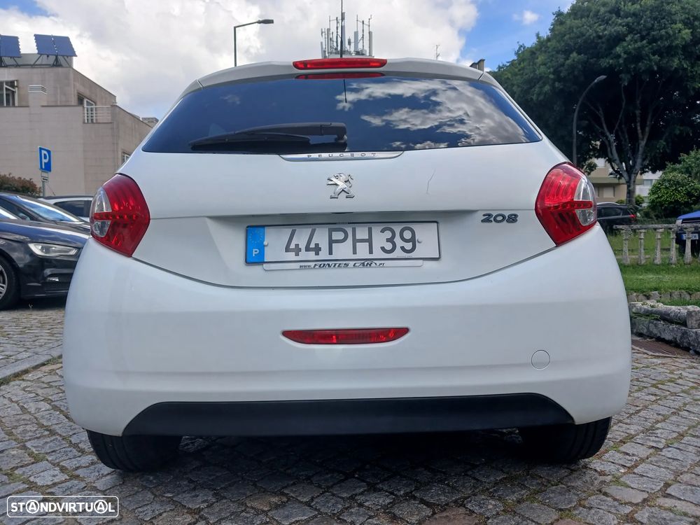 Peugeot 208 1.4 HDi Active - 14