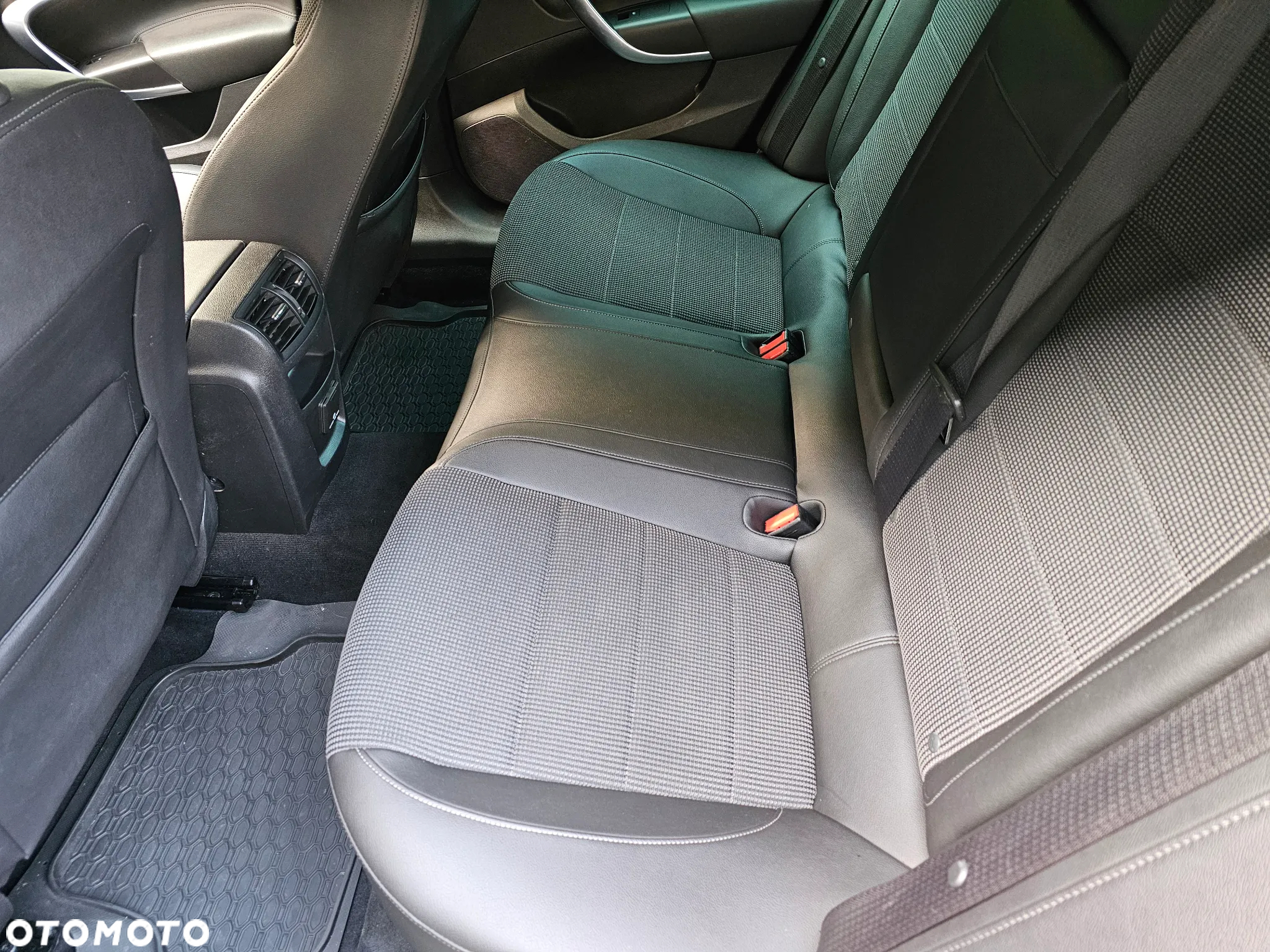 Opel Insignia 2.0 CDTI Sport - 14